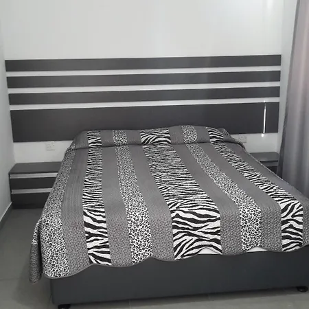 Agrino Apartahotel 3*